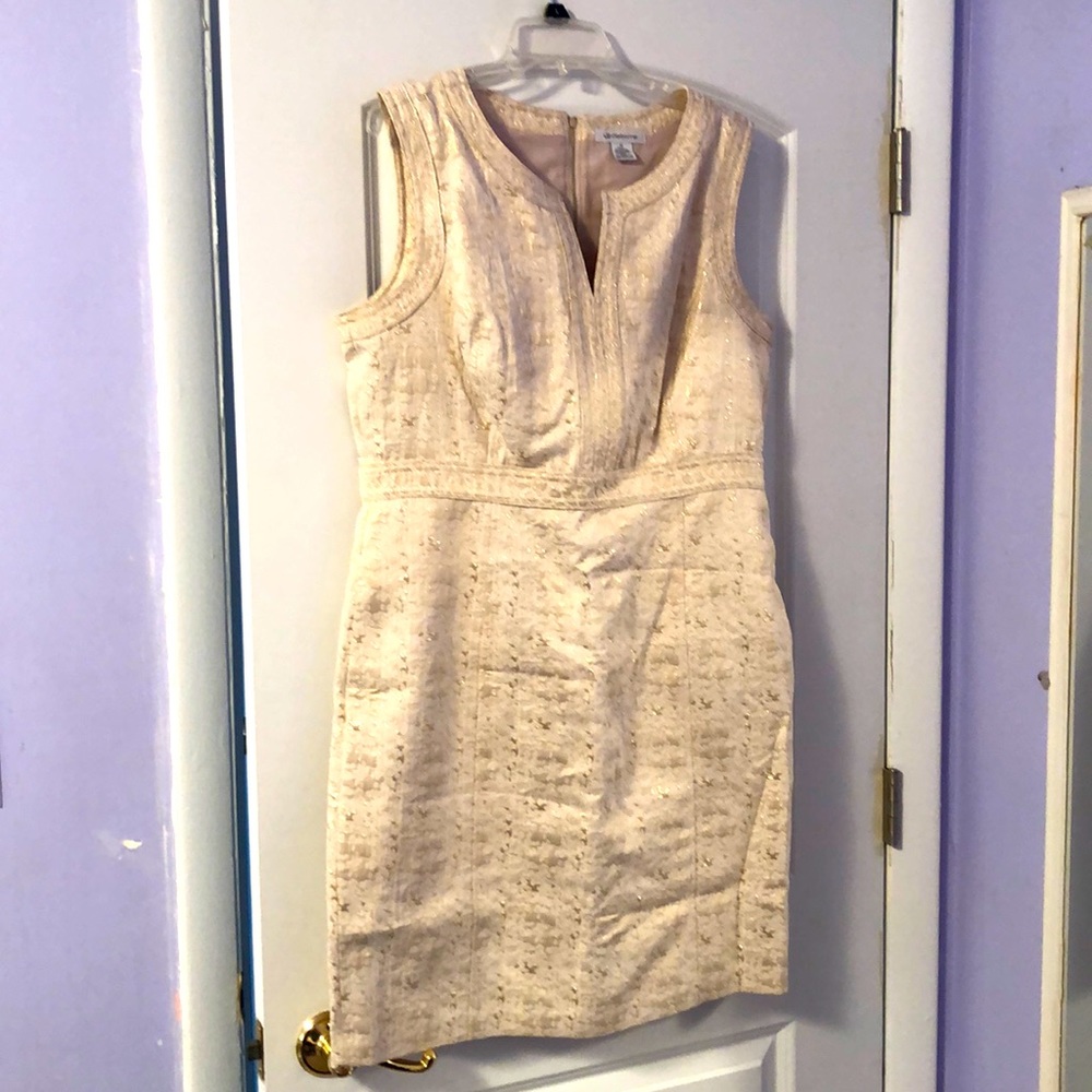 Gold and cream 16 women’s dress